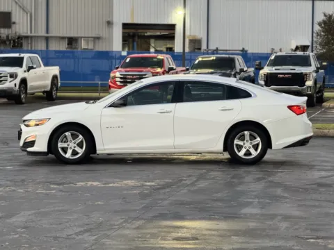 More photos of 2020 Chevrolet Malibu LS at Auto Boutique Texas, TX