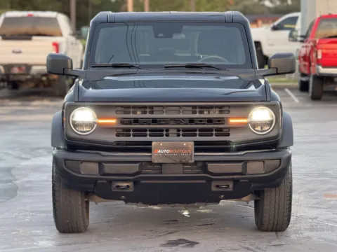 More photos of 2022 Ford Bronco at Auto Boutique Texas, TX