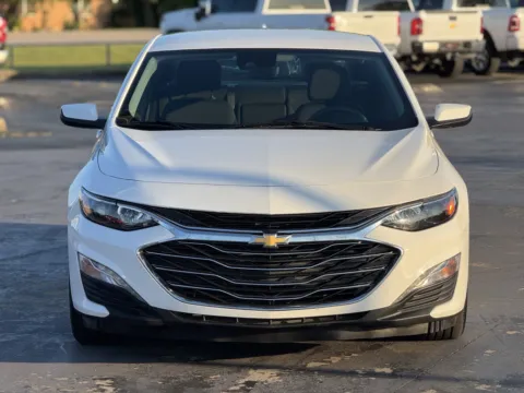 More photos of 2023 Chevrolet Malibu LT at Auto Boutique Texas, TX