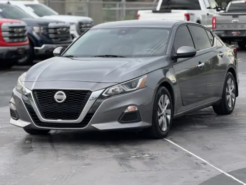 Another view of 2021 Nissan Altima 2.5 S for sale in Alvin, TX at Auto Boutique Texas