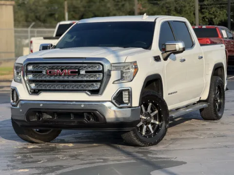Another view of 2020 GMC Sierra 1500 SLT for sale in Alvin, TX at Auto Boutique Texas