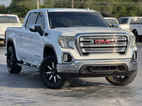 Photos of 2020 GMC Sierra 1500 SLT for sale in Alvin, TX at Auto Boutique Texas