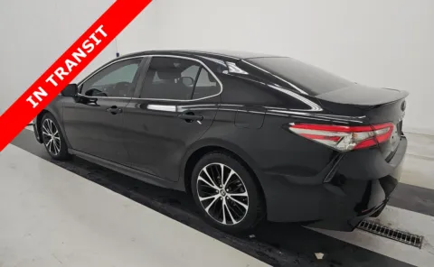More photos of 2018 Toyota Camry SE at Auto Boutique Texas, TX
