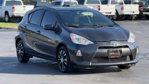 Gray 2014 Toyota Prius c Four for sale in Alvin, TX