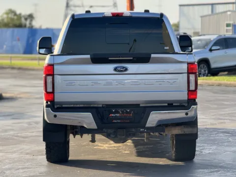 More photos of 2021 Ford Super Duty F-350 SRW LARIAT at Auto Boutique Texas, TX