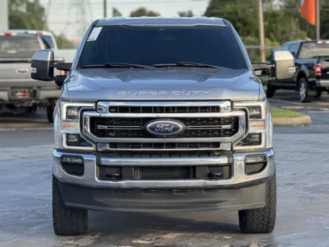 More photos of 2021 Ford Super Duty F-350 SRW LARIAT at Auto Boutique Texas, TX