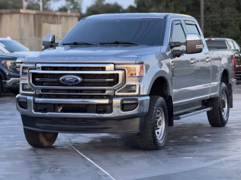 Another view of 2021 Ford Super Duty F-350 SRW LARIAT for sale in Alvin, TX at Auto Boutique Texas