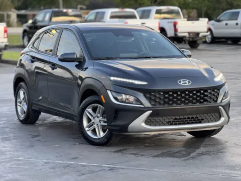 Photos of 2022 Hyundai Kona SE for sale in Alvin, TX at Auto Boutique Texas