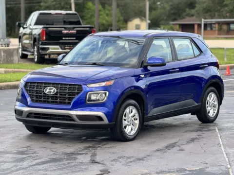 More photos of 2023 Hyundai Venue SE at Auto Boutique Texas, TX