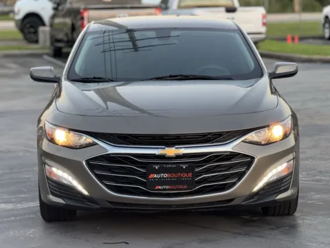 More photos of 2020 Chevrolet Malibu LT at Auto Boutique Texas, TX
