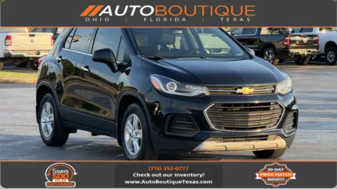 Black 2020 Chevrolet Trax LT for sale in Alvin, TX