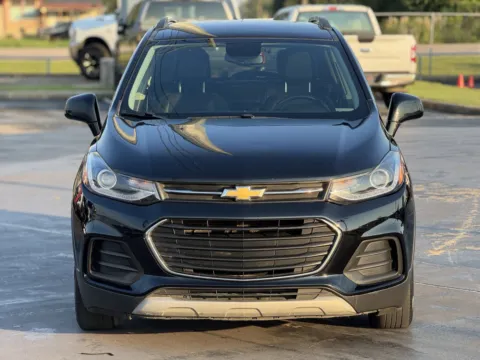 More photos of 2020 Chevrolet Trax LT at Auto Boutique Texas, TX