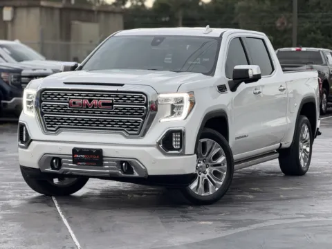 Another view of 2022 GMC Sierra 1500 Limited Denali for sale in Alvin, TX at Auto Boutique Texas