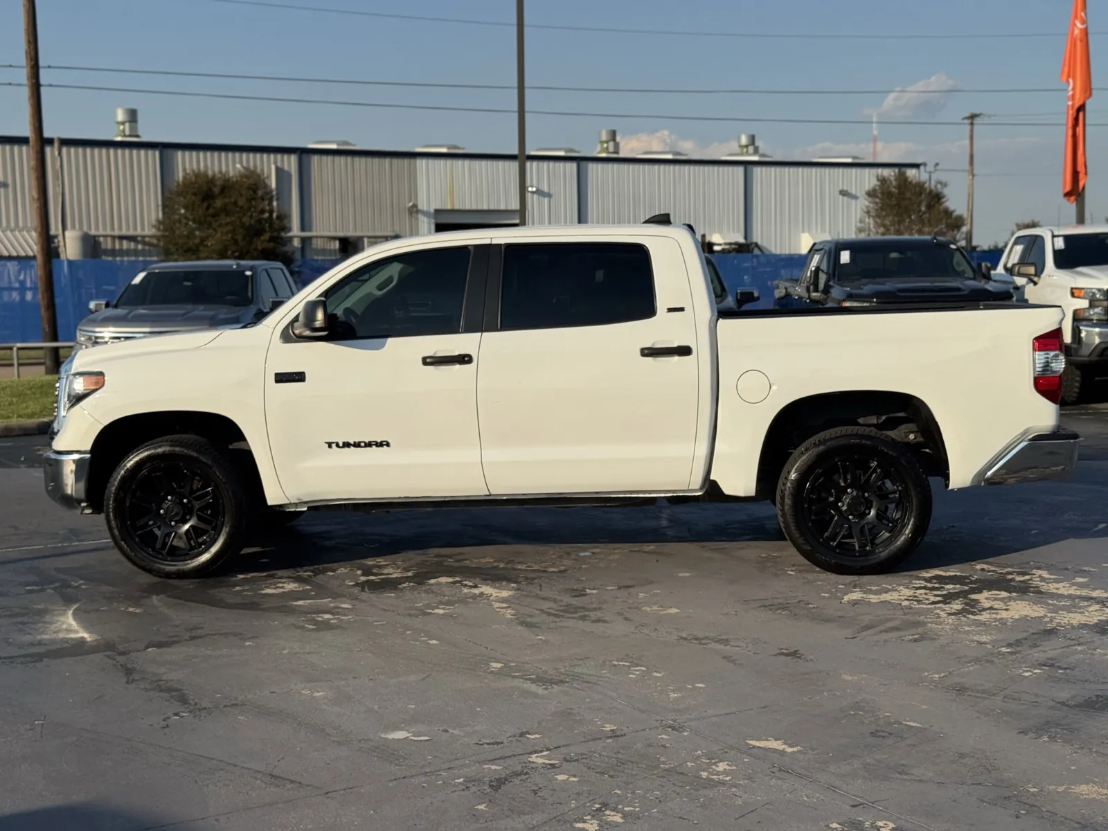 2021 Toyota Tundra SR5 - Photo 8