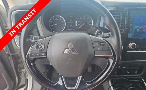More photos of 2020 Mitsubishi Outlander SEL at Auto Boutique Texas, TX