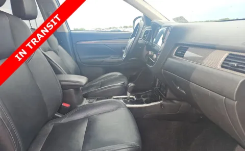 More photos of 2020 Mitsubishi Outlander SEL at Auto Boutique Texas, TX