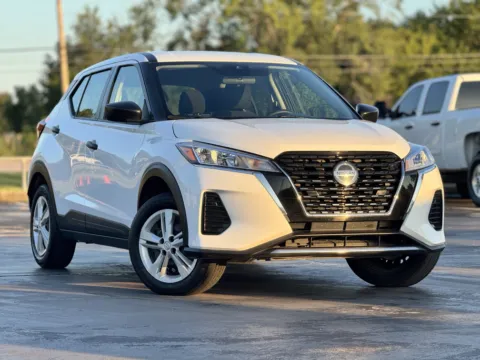 Photos of 2021 Nissan Kicks S for sale in Alvin, TX at Auto Boutique Texas