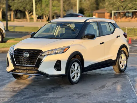 More photos of 2021 Nissan Kicks S at Auto Boutique Texas, TX