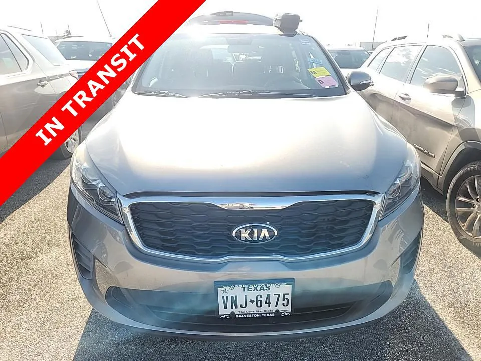 Gray 2019 Kia Sorento LX for sale in Alvin, TX