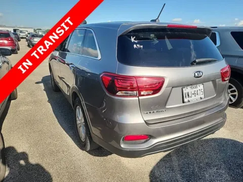 More photos of 2019 Kia Sorento LX at Auto Boutique Texas, TX