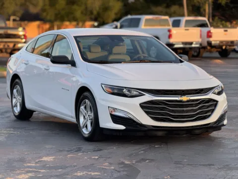 Photos of 2023 Chevrolet Malibu LS for sale in Alvin, TX at Auto Boutique Texas