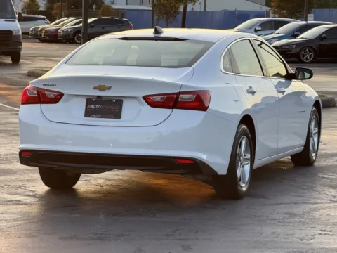 More photos of 2023 Chevrolet Malibu LS at Auto Boutique Texas, TX
