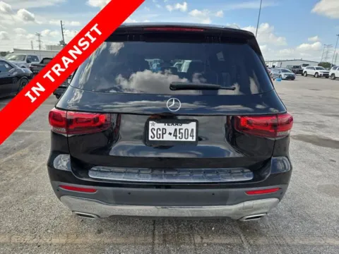 More photos of 2021 Mercedes-Benz GLB 250 at Auto Boutique Texas, TX