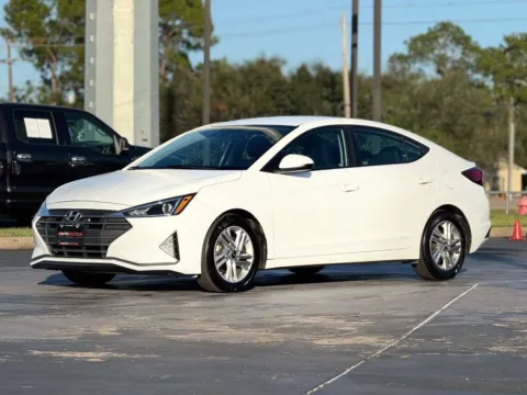 Another view of 2020 Hyundai Elantra SEL for sale in Alvin, TX at Auto Boutique Texas