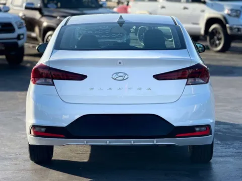 More photos of 2020 Hyundai Elantra SEL at Auto Boutique Texas, TX