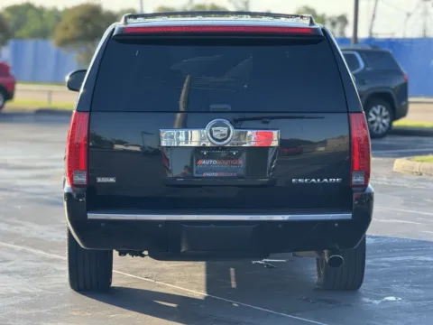 More photos of 2010 Cadillac Escalade ESV Premium at Auto Boutique Texas, TX