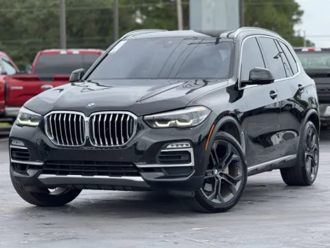 Another view of 2019 BMW X5 xDrive40i for sale in Alvin, TX at Auto Boutique Texas