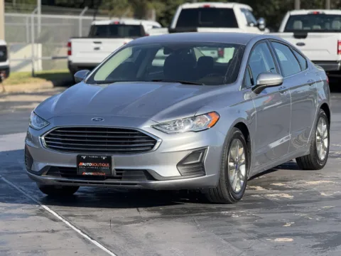Another view of 2020 Ford Fusion SE for sale in Alvin, TX at Auto Boutique Texas