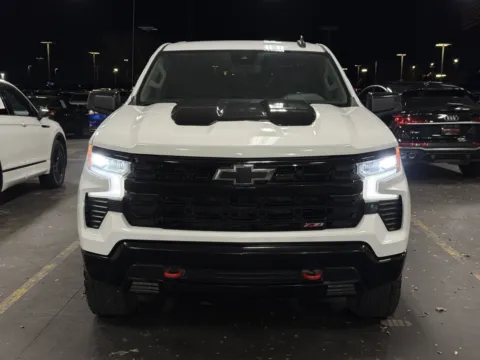 More photos of 2023 Chevrolet Silverado 1500 LT Trail Boss at Auto Boutique Texas, TX