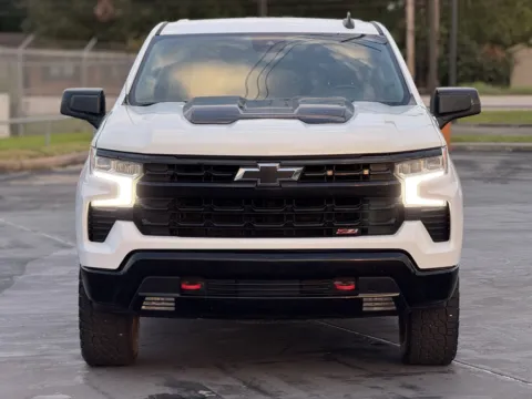 More photos of 2023 Chevrolet Silverado 1500 LT Trail Boss at Auto Boutique Texas, TX