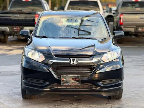More photos of 2018 Honda HR-V LX at Auto Boutique Texas, TX