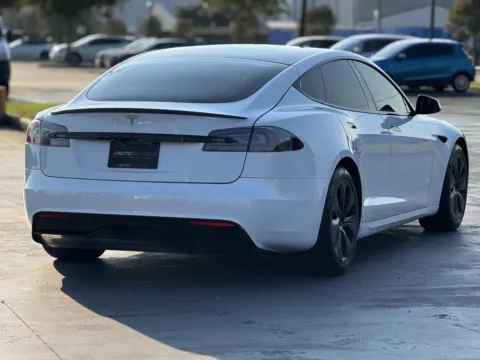 More photos of 2021 Tesla Model S Long Range at Auto Boutique Texas, TX