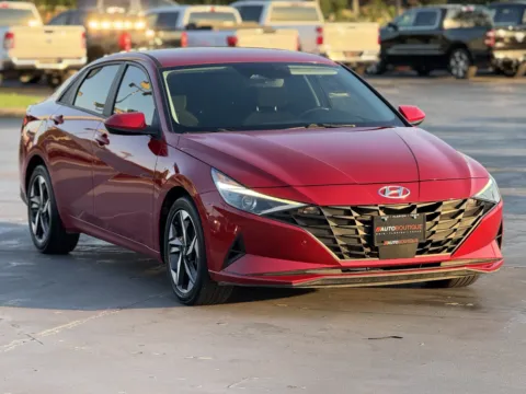 Photos of 2023 Hyundai Elantra SEL for sale in Alvin, TX at Auto Boutique Texas