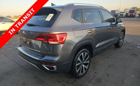 More photos of 2022 Volkswagen Taos SE at Auto Boutique Texas, TX