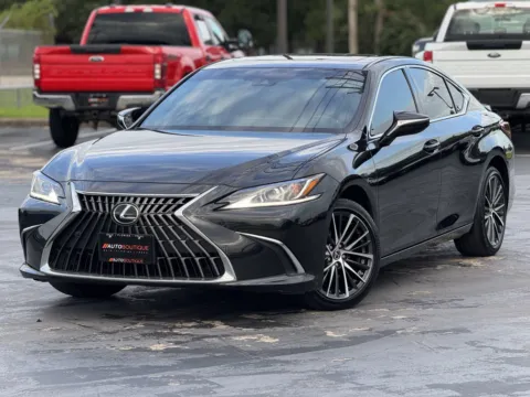 Another view of 2025 Lexus ES 300h for sale in Alvin, TX at Auto Boutique Texas