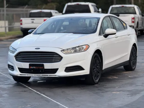 Another view of 2014 Ford Fusion S for sale in Alvin, TX at Auto Boutique Texas