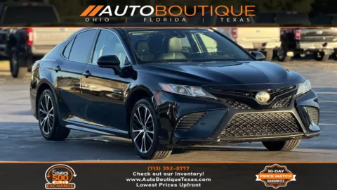 Black 2019 Toyota Camry SE for sale in Alvin, TX
