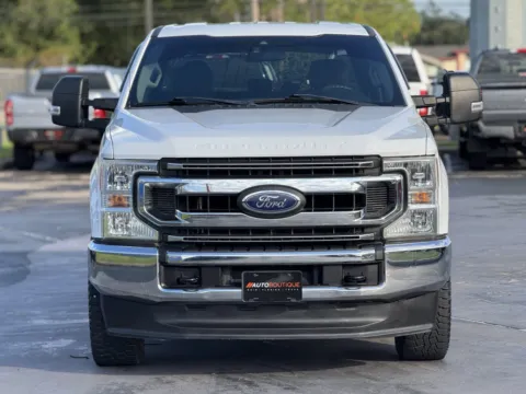 More photos of 2020 Ford Super Duty F-250 SRW XLT at Auto Boutique Texas, TX