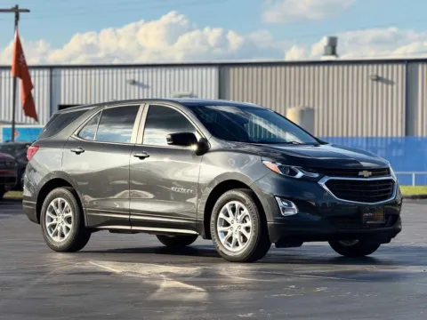 Photos of 2021 Chevrolet Equinox LS for sale in Alvin, TX at Auto Boutique Texas