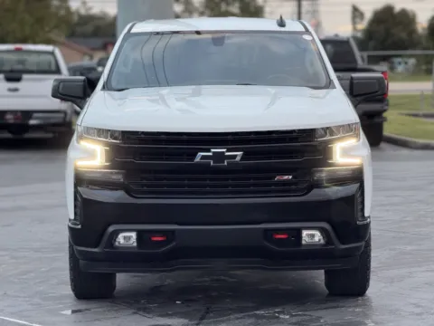 More photos of 2021 Chevrolet Silverado 1500 LT Trail Boss at Auto Boutique Texas, TX