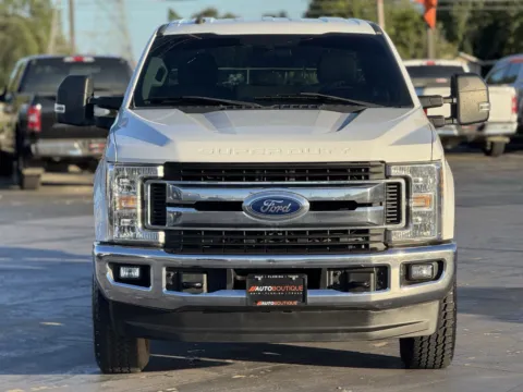 More photos of 2019 Ford Super Duty F-250 SRW XLT at Auto Boutique Texas, TX