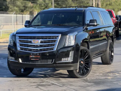 Another view of 2020 Cadillac Escalade ESV Platinum for sale in Alvin, TX at Auto Boutique Texas