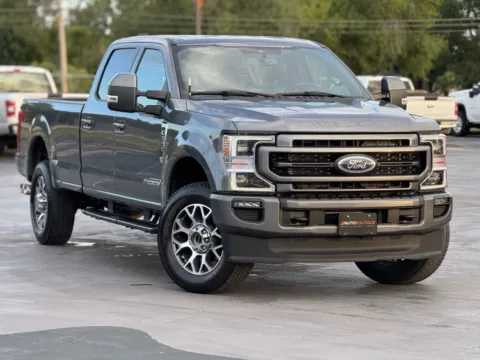 Photos of 2022 Ford Super Duty F-350 SRW LARIAT for sale in Alvin, TX at Auto Boutique Texas