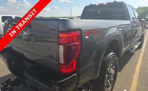 More photos of 2022 Ford Super Duty F-350 SRW LARIAT at Auto Boutique Texas, TX