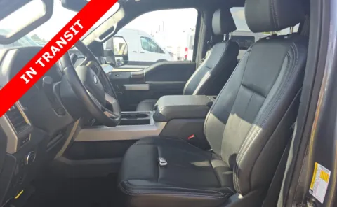 More photos of 2022 Ford Super Duty F-350 SRW LARIAT at Auto Boutique Texas, TX