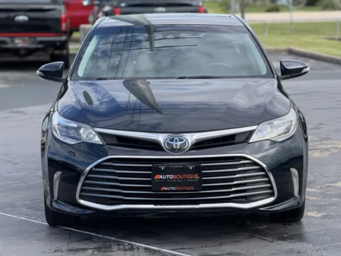 More photos of 2017 Toyota Avalon XLE at Auto Boutique Texas, TX